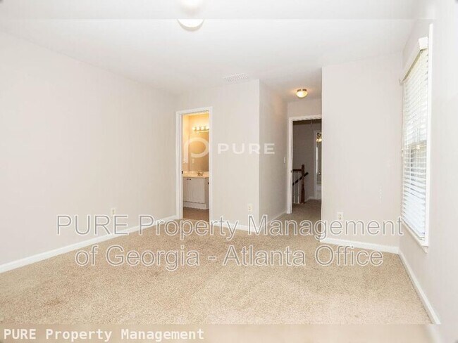 Building Photo - 5905 Oakbrook Lake Ct