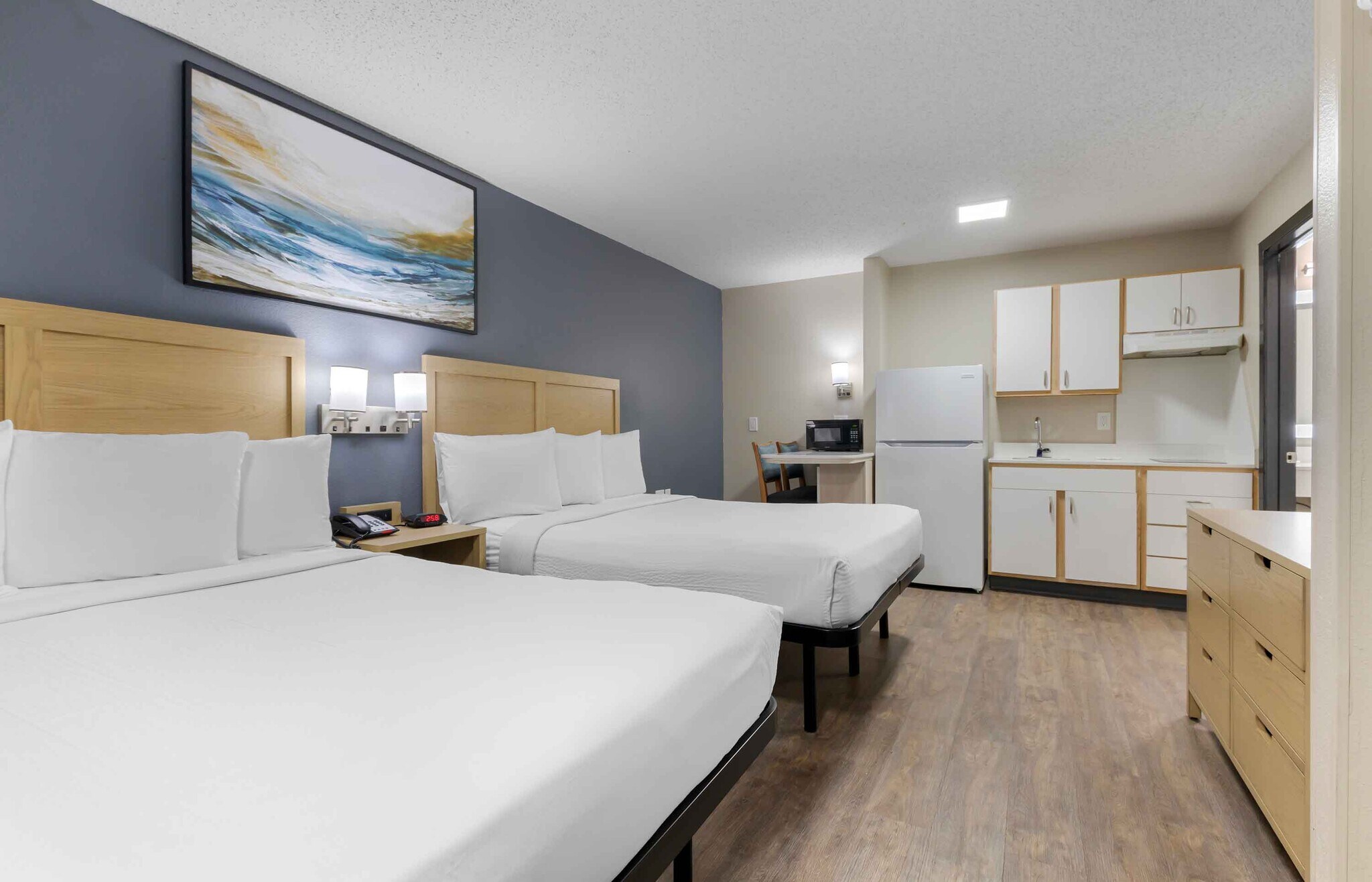 Building Photo - Furnished Studio-Arlington