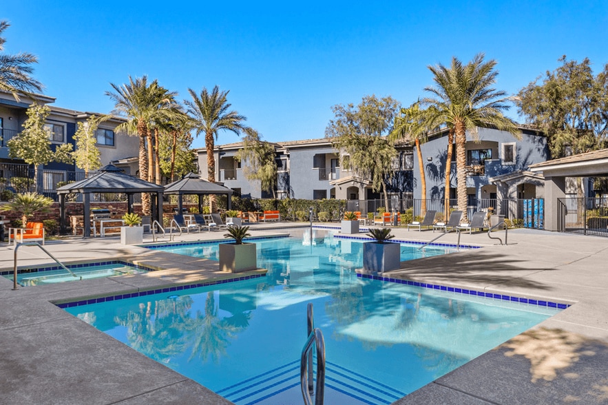 Building Photo - The Edge at Traverse Point