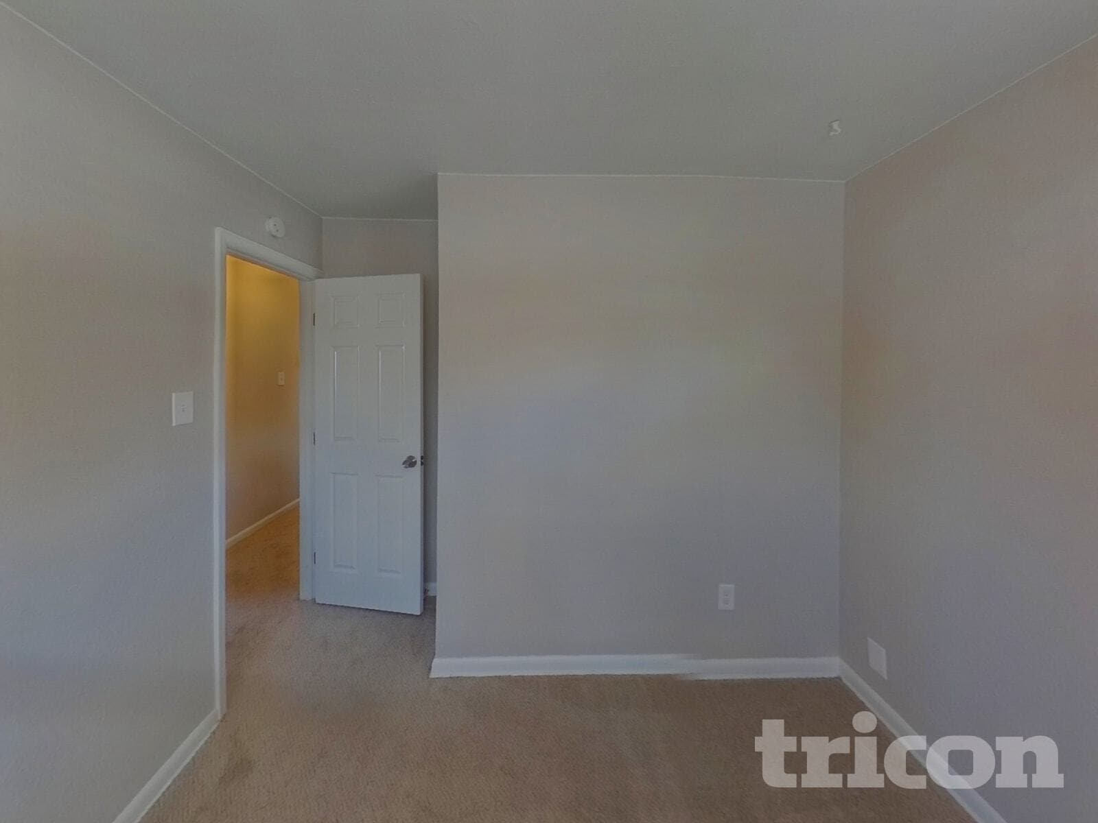 Building Photo - 20 El Sereno Dr