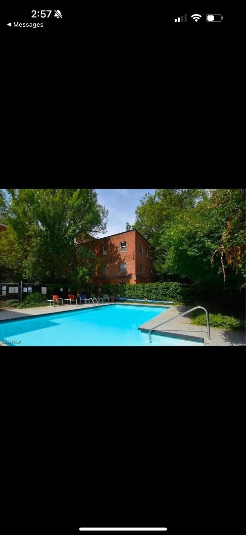 Building Photo - 15825 Van Aken Blvd