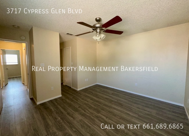 Building Photo - 3717 Cypress Glen Blvd