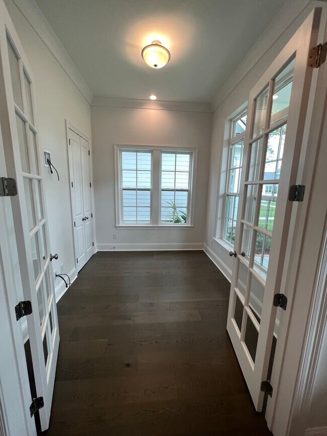 Building Photo - Mattera Subdivision