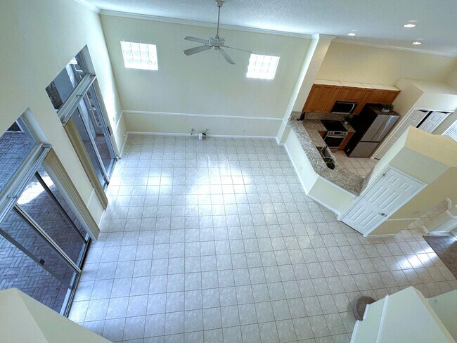 Building Photo - 7690 Hummingbird Ct