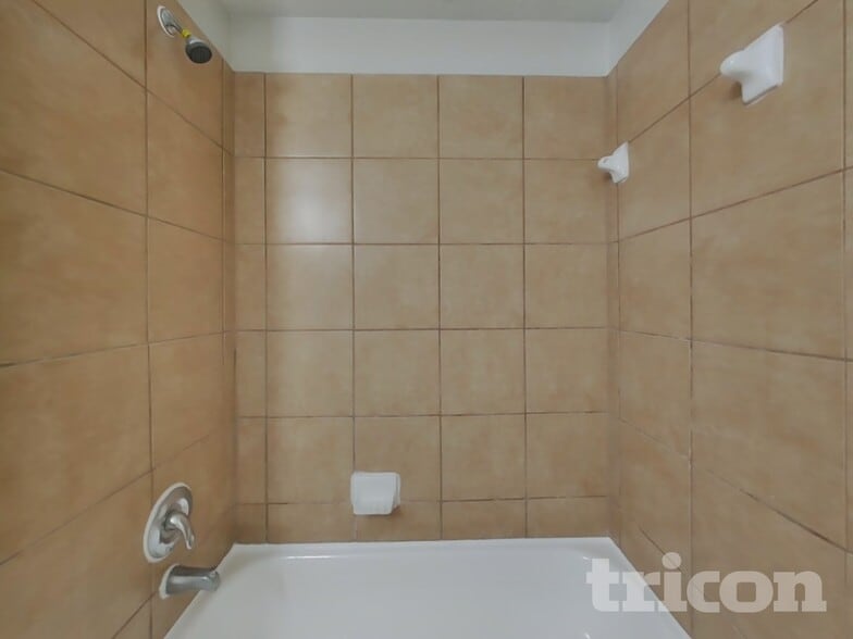 Building Photo - 21526 Lovis Way