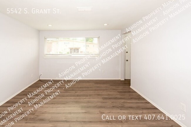 Building Photo - 5542 S Grant St