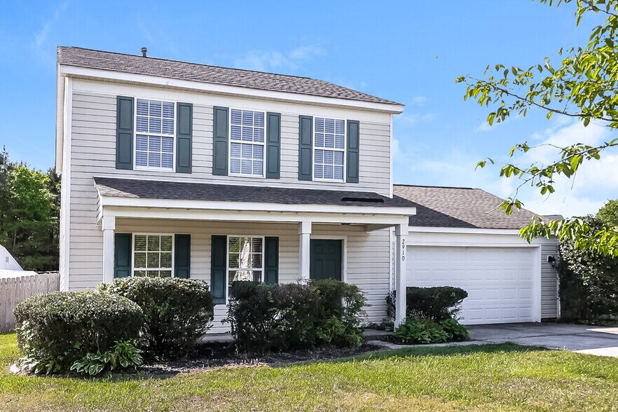 Building Photo - 2910 Rockingham Ct SW