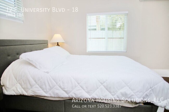 Building Photo - 12 E University Blvd