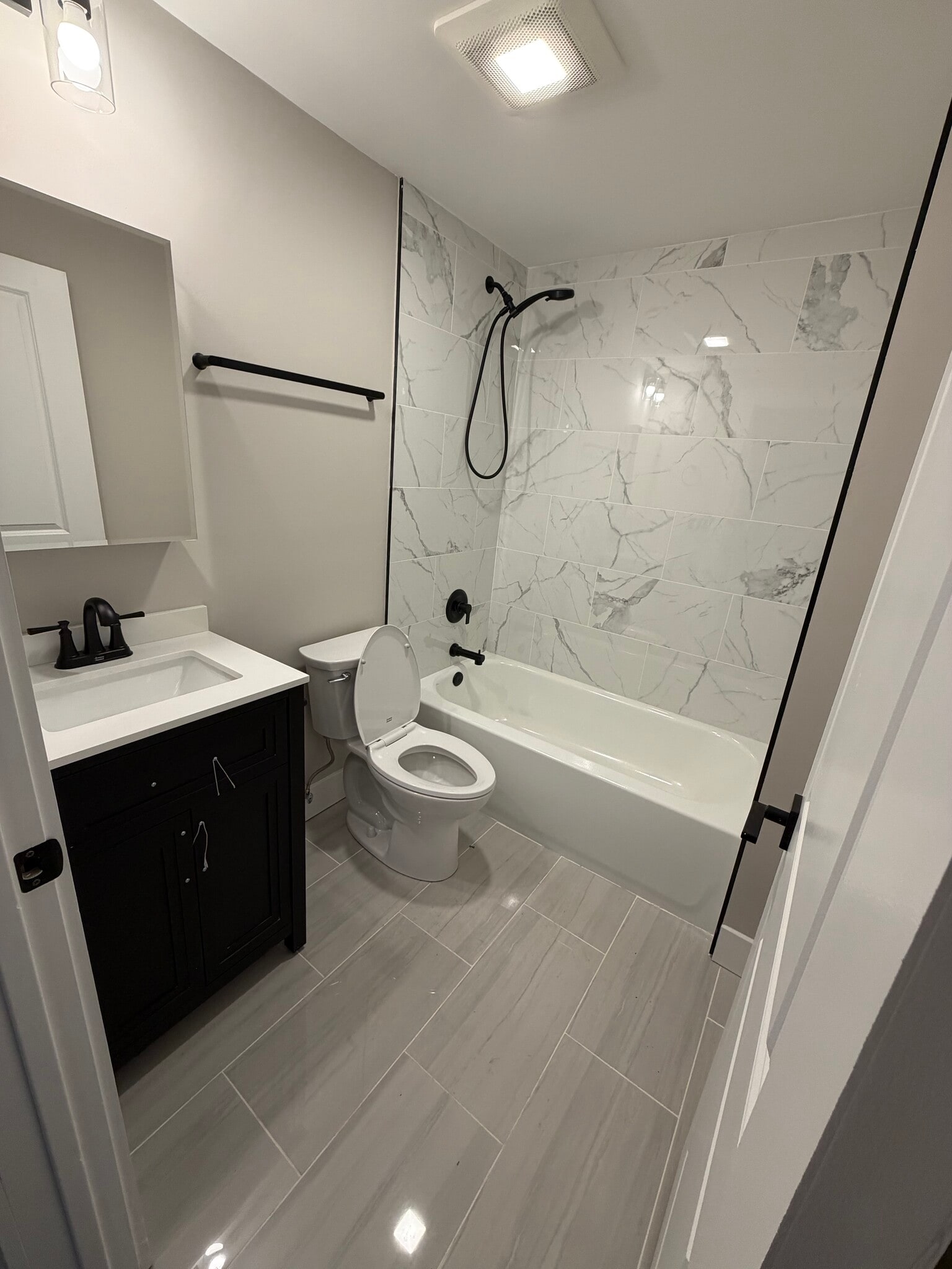 Building Photo - 2544 Williams Ave