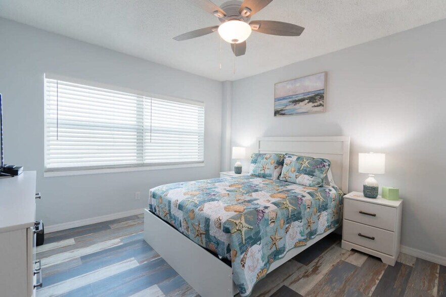 Building Photo - 205 Jimmy Buffett Mem Hwy
