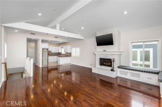 Building Photo - 1720 Carlson Ln