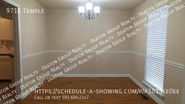 Building Photo - 9716 Temple-