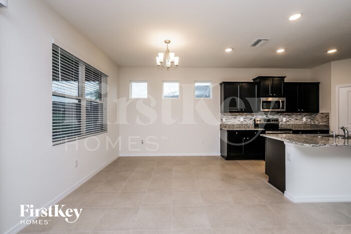 Building Photo - 31827 Tansy Bnd