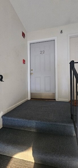 Building Photo - 94 Tennis Plaza Rd