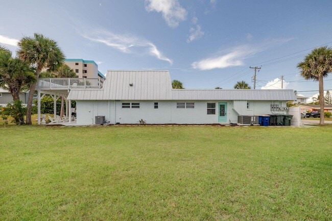 Building Photo - 346 Hernando St