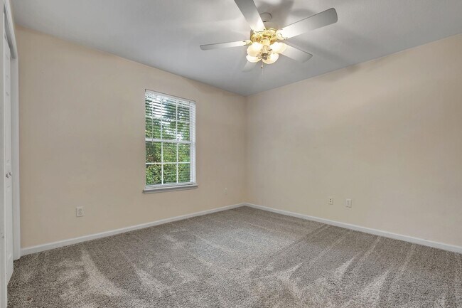 Building Photo - 8313 Elan Dr