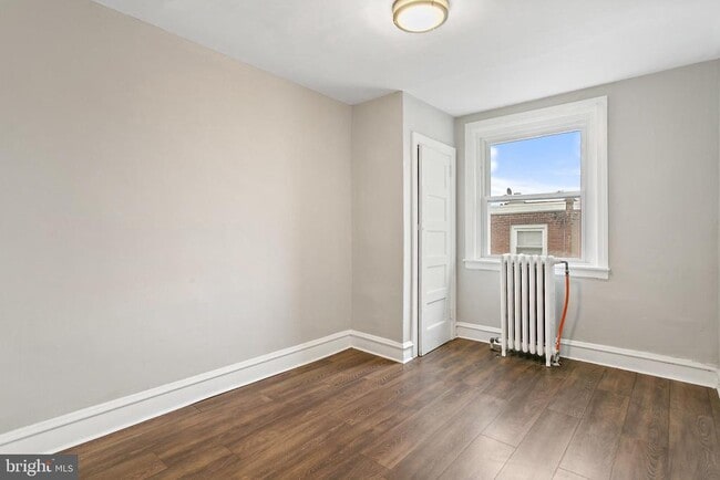 Building Photo - 7158 Radbourne Rd