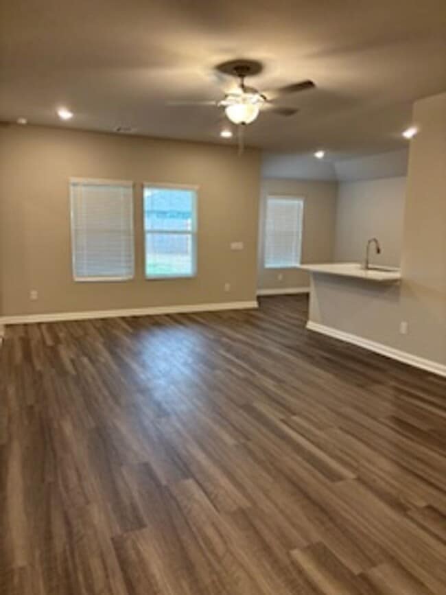 Building Photo - 9112 Blackfork Ln