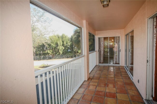 Building Photo - 732 Woodshire Ln