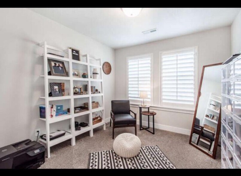 Building Photo - 4037 N 900 W