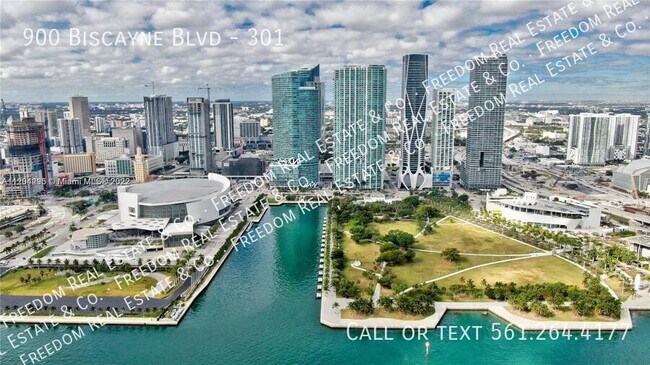 Building Photo - 900 Biscayne Blvd