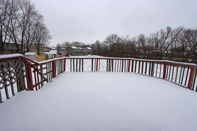 Building Photo - 5740 Vestry Ct