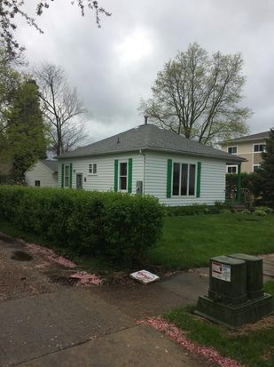 Building Photo - 2103 Olive St