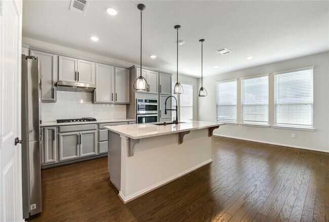 Building Photo - 4005 Starbright St