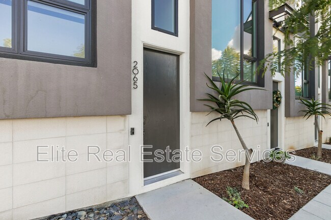 Building Photo - 2065 Fifth Avenue - 1