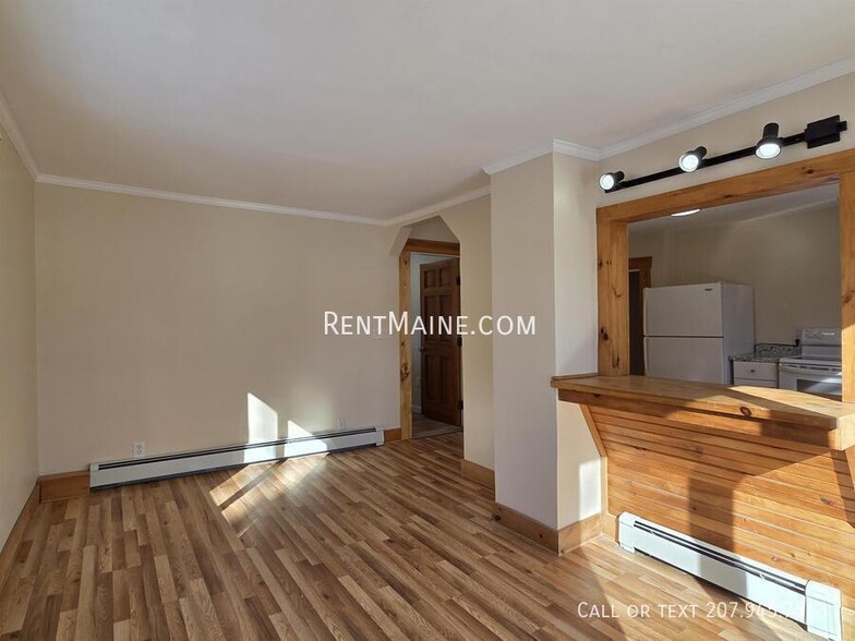 Building Photo - 90 Newbury St