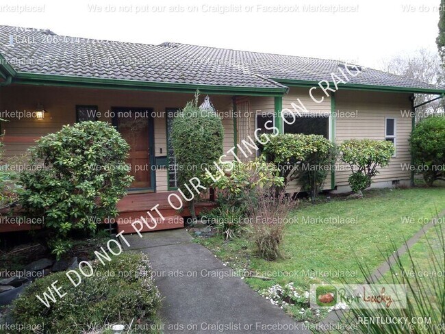 Building Photo - 29633 Marine View Dr SW