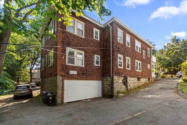 Building Photo - 227 Winchester St