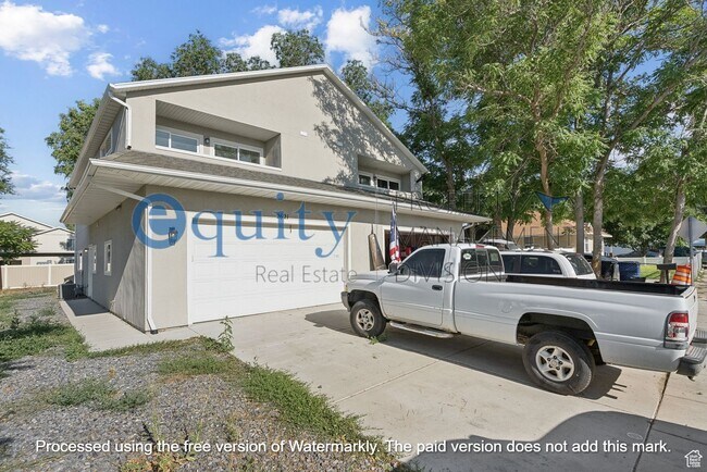 Building Photo - 2621 S 8800 W