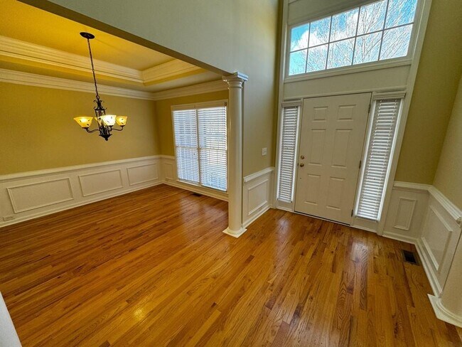 Building Photo - 2620 Springmonte Pl