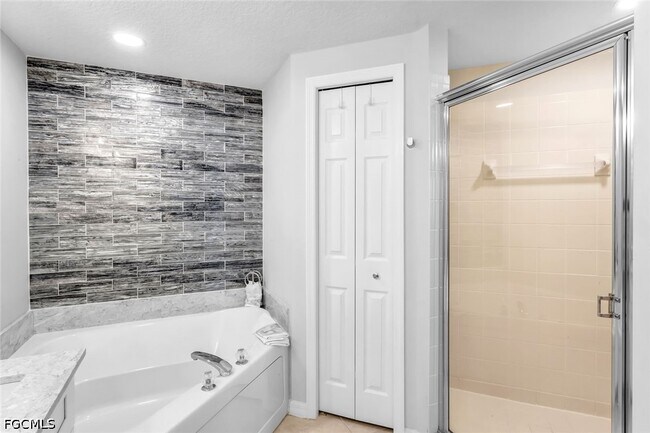 Building Photo - 8751 Estero Blvd