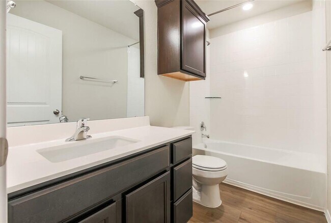 Building Photo - 401 Yemen Rd