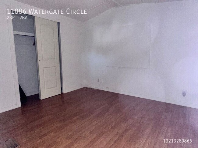 Building Photo - 11886 Watergate Cir