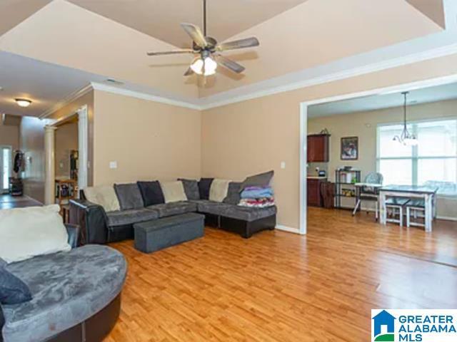 Building Photo - 2084 Shamrock Ln