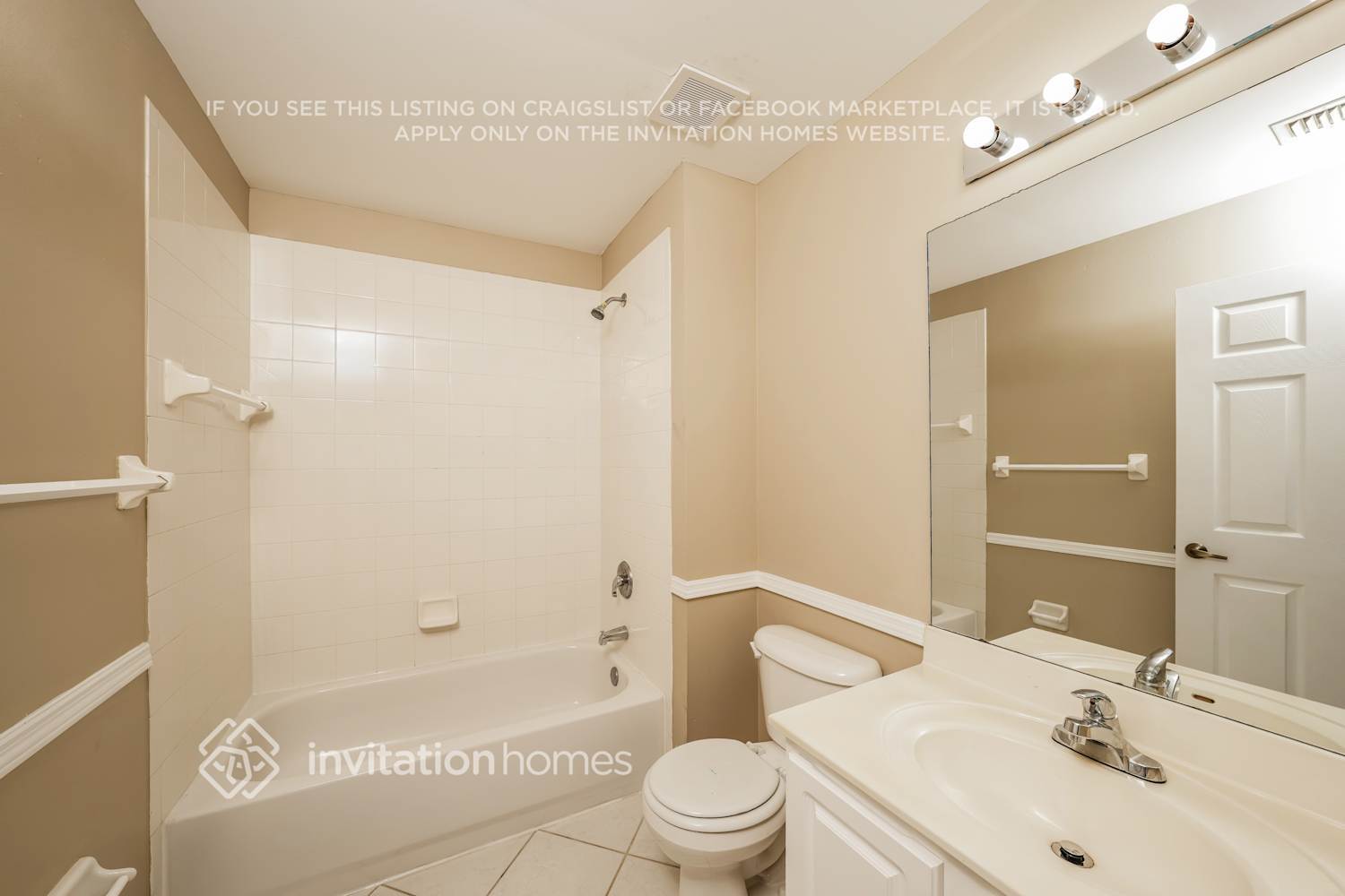 Building Photo - 3733 Old Lighthouse Cir