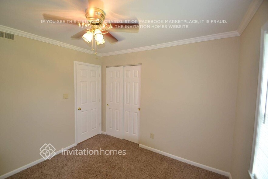 Building Photo - 7001 Fieldlark Ln