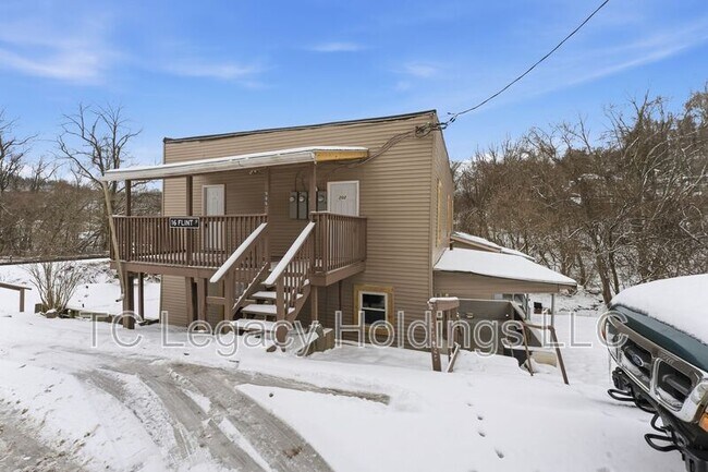 Building Photo - 16 Flint St