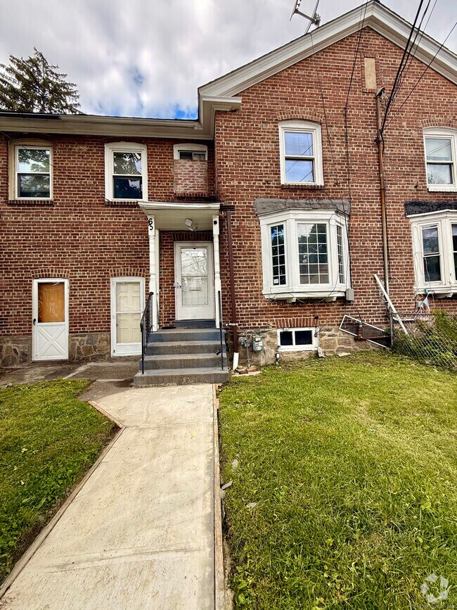 Building Photo - 63 Goddard Ave