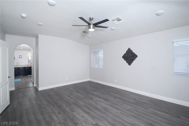 Building Photo - 268 Single Petal St