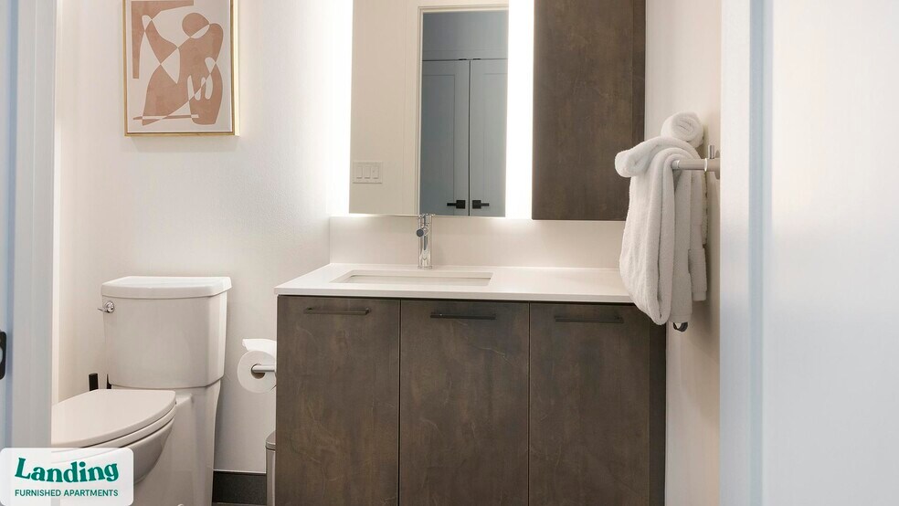 Building Photo - 632 Howard Rd SE