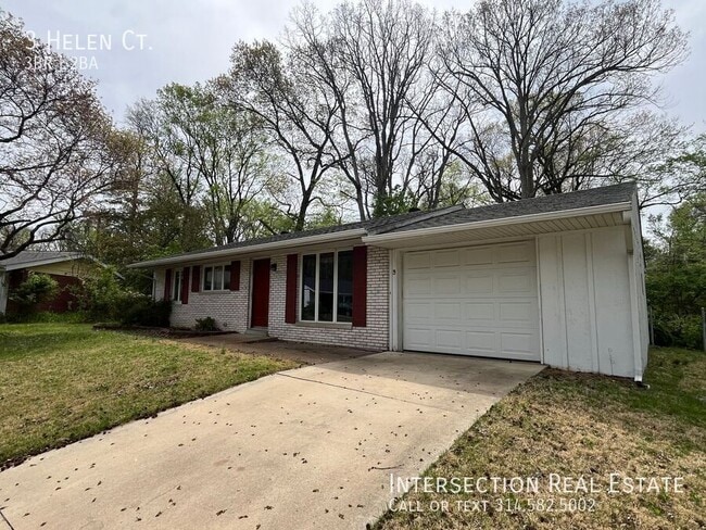 Building Photo - 3 Helen Ct