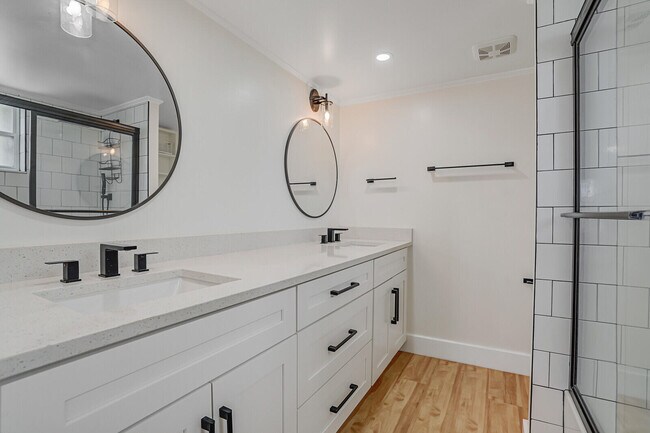 Building Photo - 1210 Sugar Sands Blvd