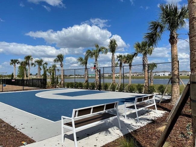 Building Photo - 550 Calico Scallop St