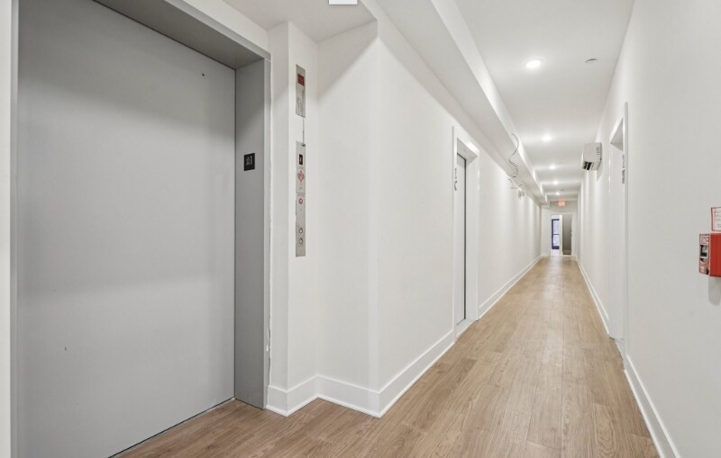 Building Photo - 1522-1532 W Girard Ave