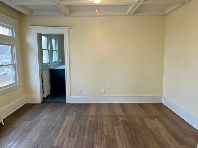 Building Photo - 2449 North Ave