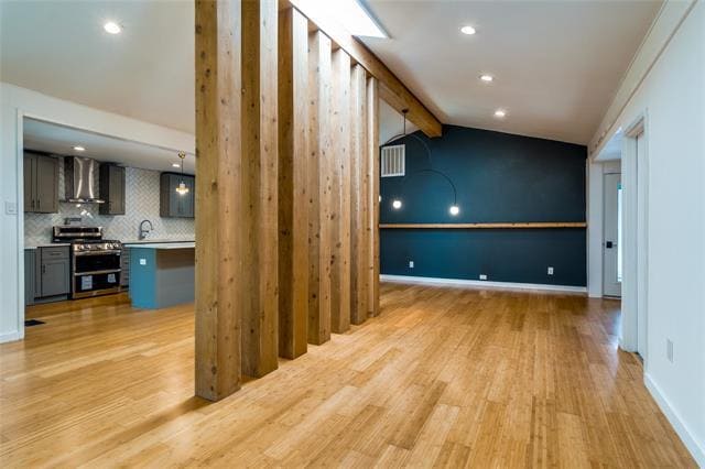 Building Photo - 1502 Oak Glen Trail